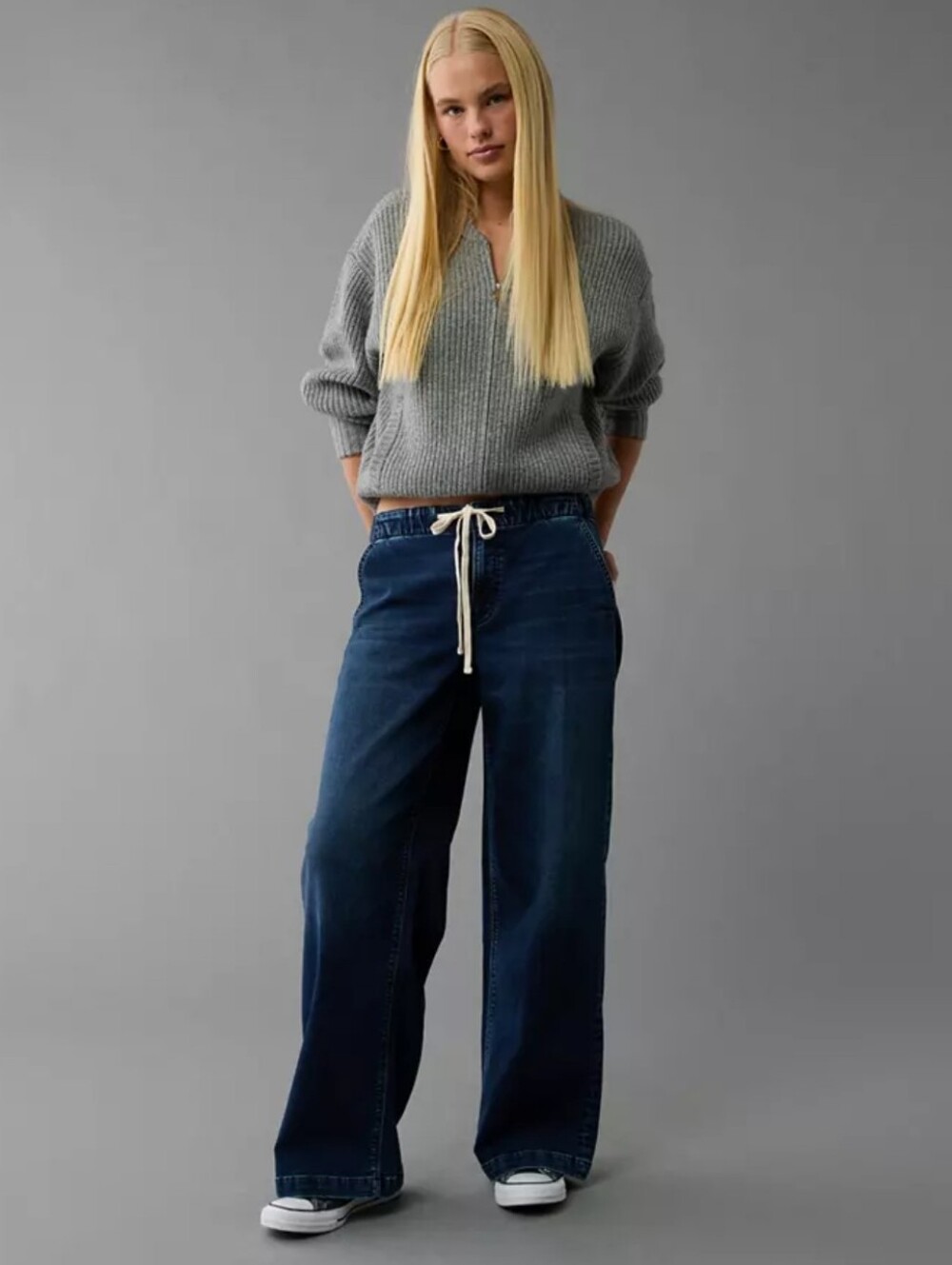American Eagle Dreamy Drape Cozy Low Rise Baggy Wide Leg Jean